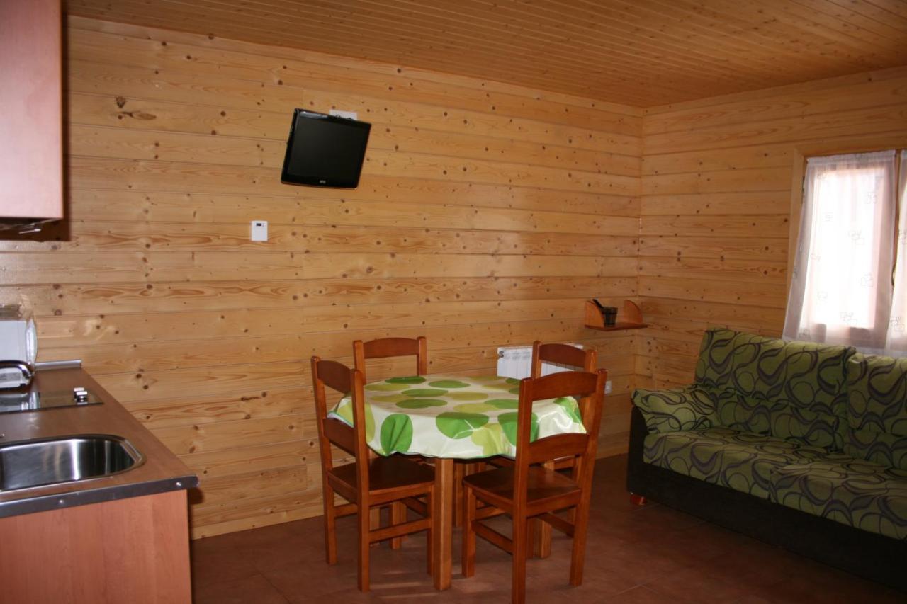 Bungalows Laspaules Luaran gambar
