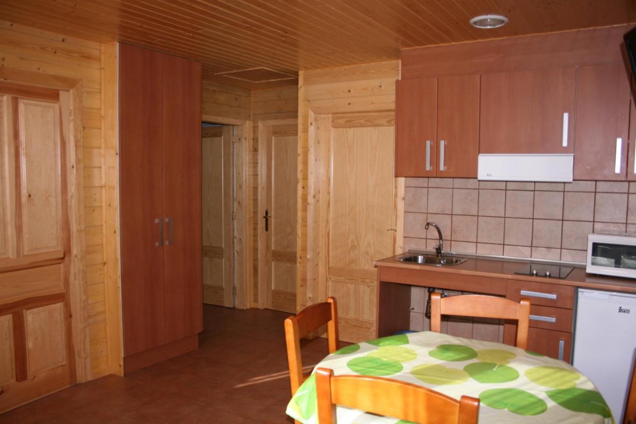 Bungalows Laspaules Luaran gambar