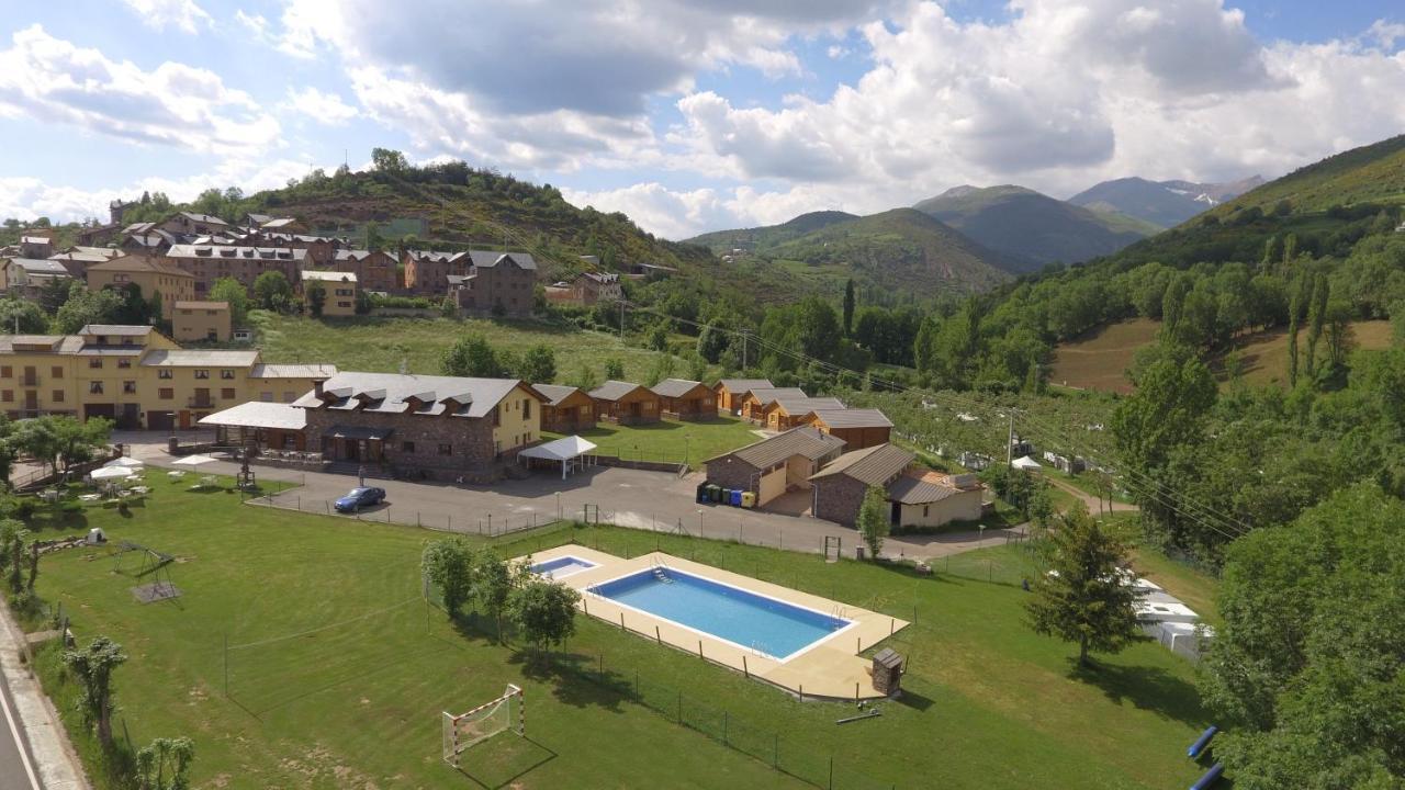 Bungalows Laspaules Luaran gambar